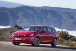 Opel Astra Sports Tourer BiTurbo 2016 года